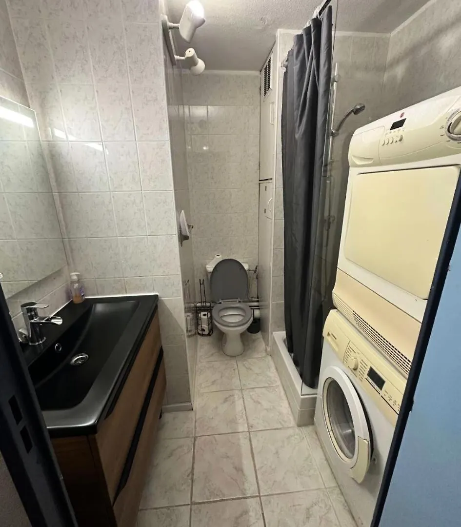 Residence Jardins D Azur A - Appartement De Type T2 Cosy Dans Une Residence Avec Piscine Mae-5001 Six-Fours-les-Plages 0*,  France